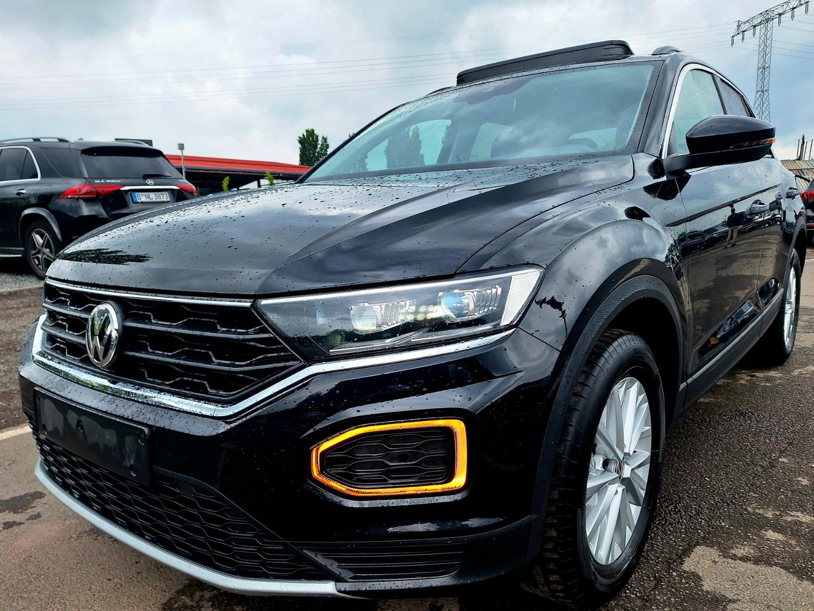 Volkswagen T-Roc Style 35 *Virtual*Nav*LED*Pano*SHZ*PDC-Cam