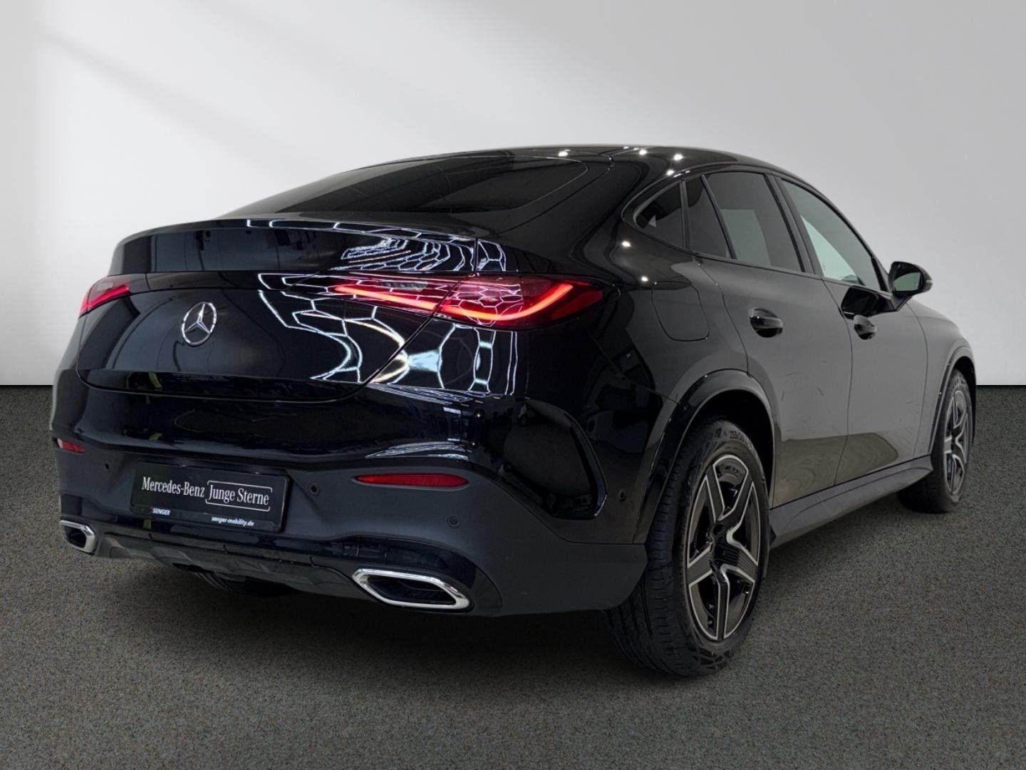 Mercedes-Benz GLC 300 d 4M Coupé AMG Night Panorama 360°K. AHK foto 4