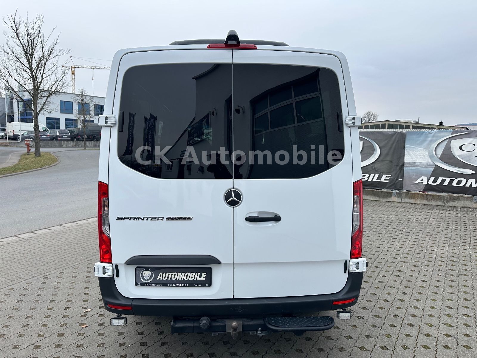 Fahrzeugabbildung Mercedes-Benz Sprinter III Tourer 316 CDI Autom/9 Sitze/Kamera