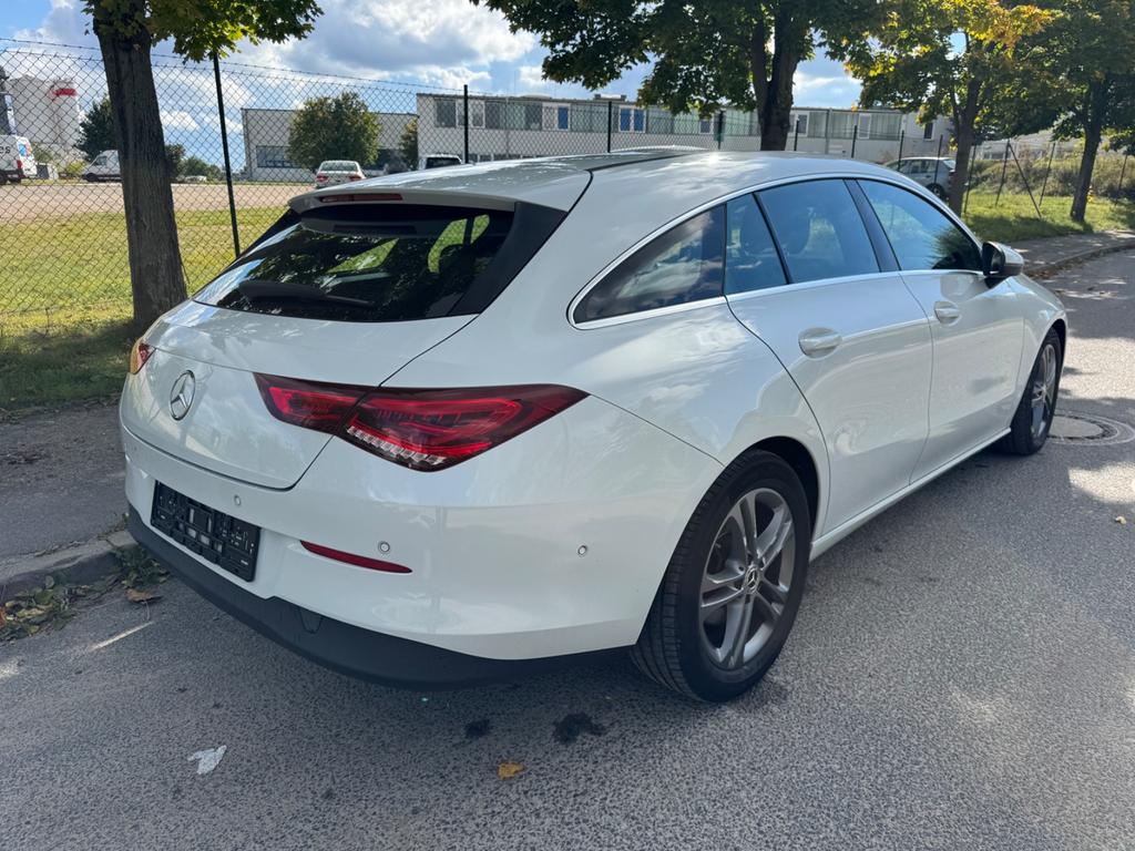Mercedes-Benz CLA 200 Shooting Brake