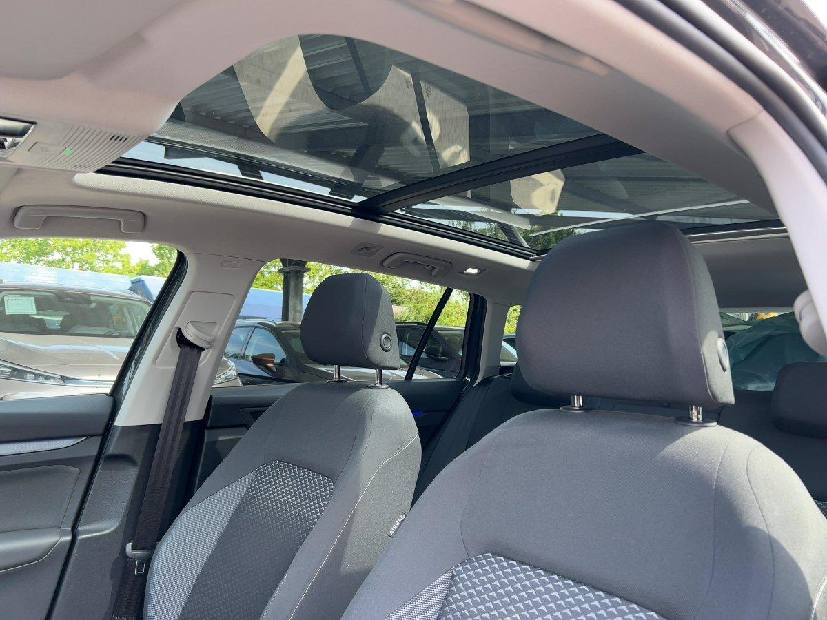 Volkswagen Golf VIII Variant ACTIVE 1.5 eTSI DSG MATRIX+PAN, миниатюра 14