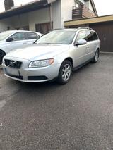 Volvo V70  Gepflegter Klassiker aus 1.HAND - gebrauchte Volvo V70 aus dem Jahr 2009