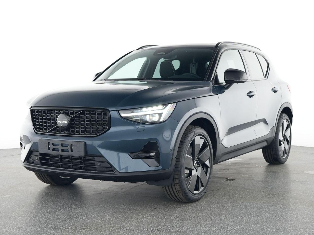 Volvo XC40 B4 Ultra Black Edition 2WD