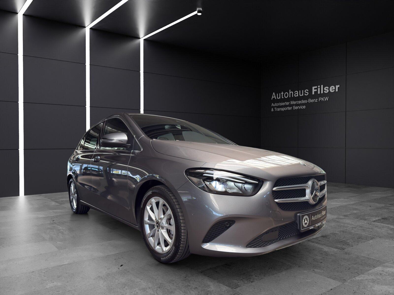 Mercedes-Benz B 180*Progressive*LED*Memory* RFK*AHK*Totwinkel*
