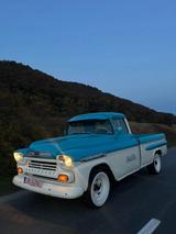 Chevrolet Apache Pickup  authentischer US... - Chevrolet Chevy Van Gebrauchtwagen