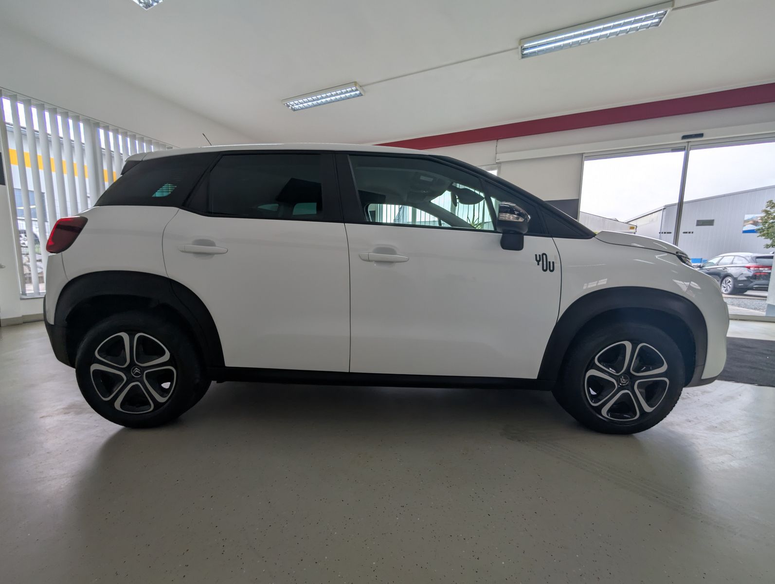 Fahrzeugabbildung Citroën C3 Aircross YOU APP PDC TOUCH TEMP KLIMA LED