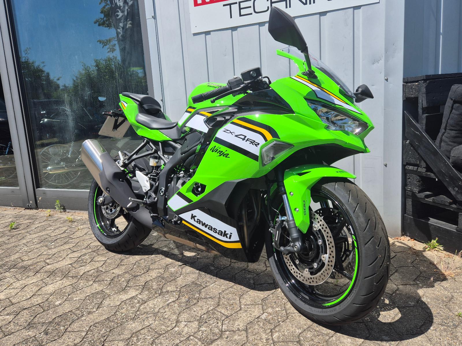 Kawasaki Ninja ZX-4RR