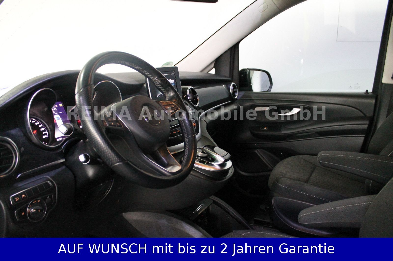 Fahrzeugabbildung Mercedes-Benz V 250 CDI  EDITION 4MATIC lang 8 Sitzer