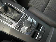 Fahrzeugabbildung Audi A3 35 TFSI sport Stronic ACC Navi Kamera Xenon