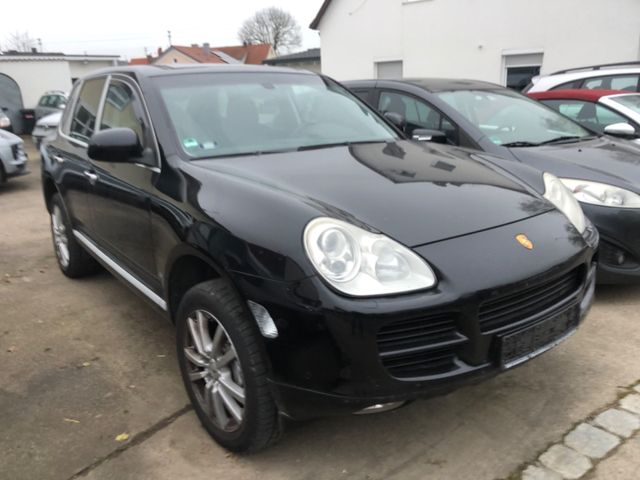 Porsche Cayenne S.V8.AHK.Leder.Luftfahr.Panorama.Tüv Neu