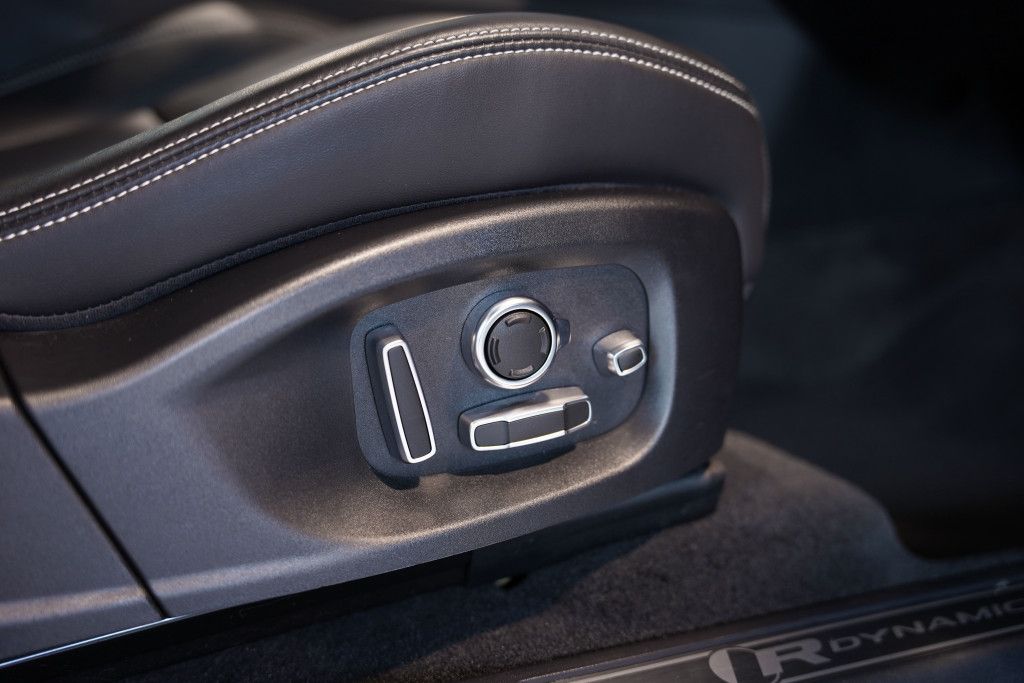 Jaguar E Pace