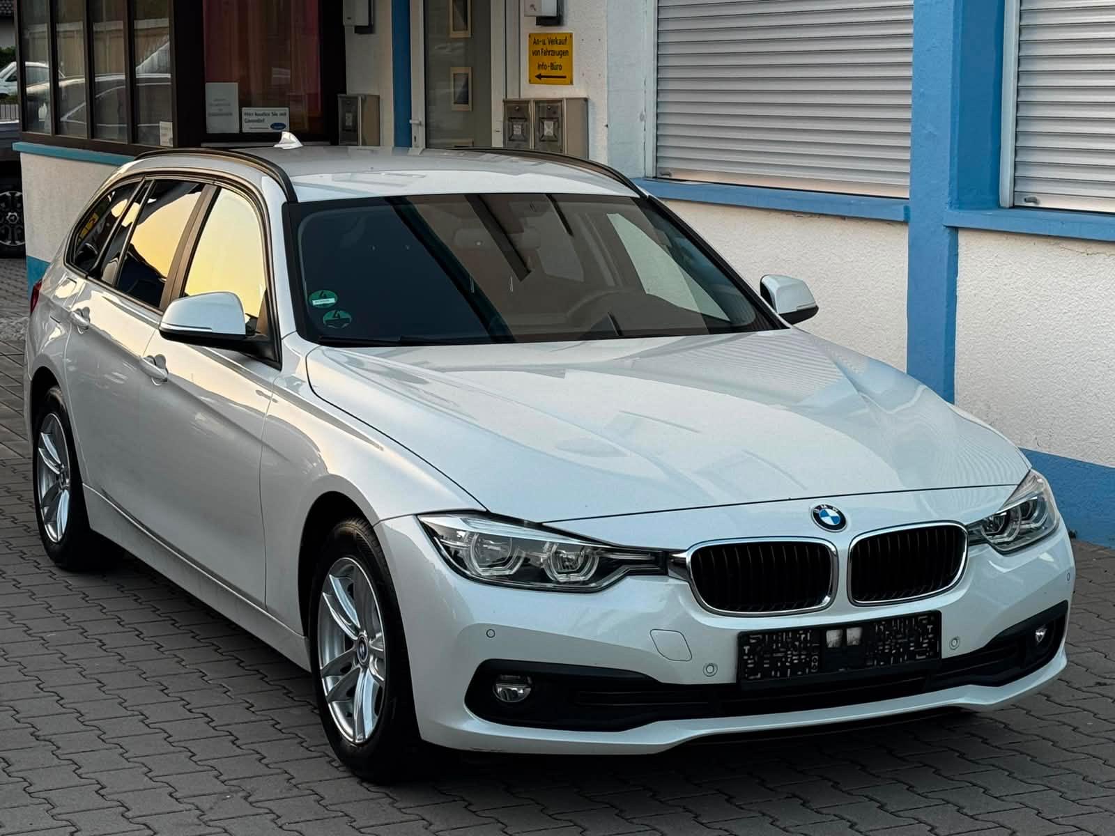BMW 320 3 Touring 320 d Advantage