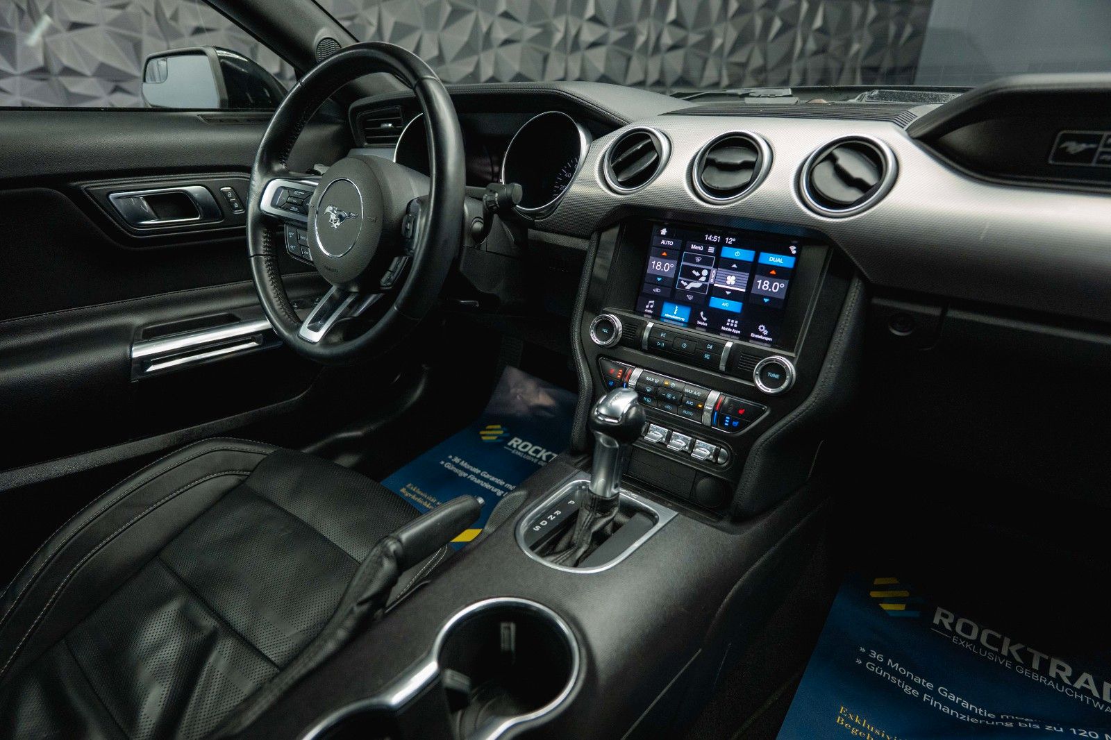 Fahrzeugabbildung Ford Mustang Shelby GT 500 5.0 V8 Performance PREMIUM