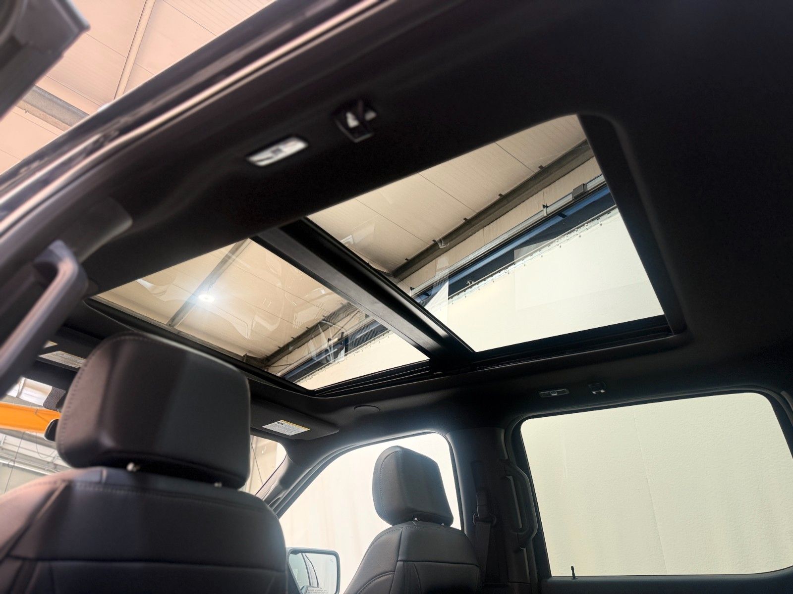 Fahrzeugabbildung Ford F-150 Lariat 5.0L V8 5,5" Black Ed. PEPEC UMBAU