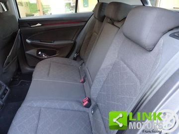 Volkswagen Golf - 9
