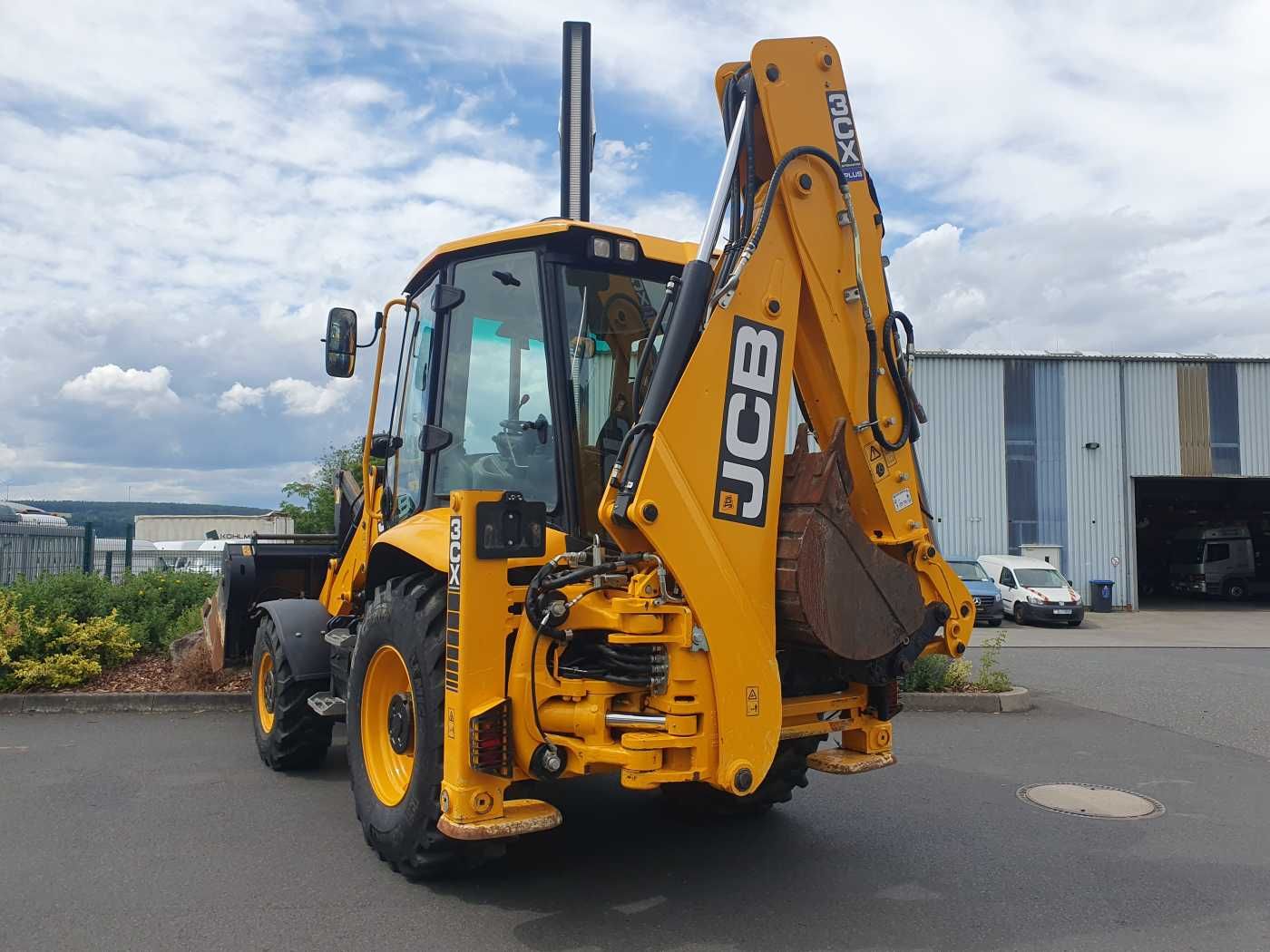 Fahrzeugabbildung JCB 3CX / Gabel & 4in1 Schaufel / nur 1.561h / 2022