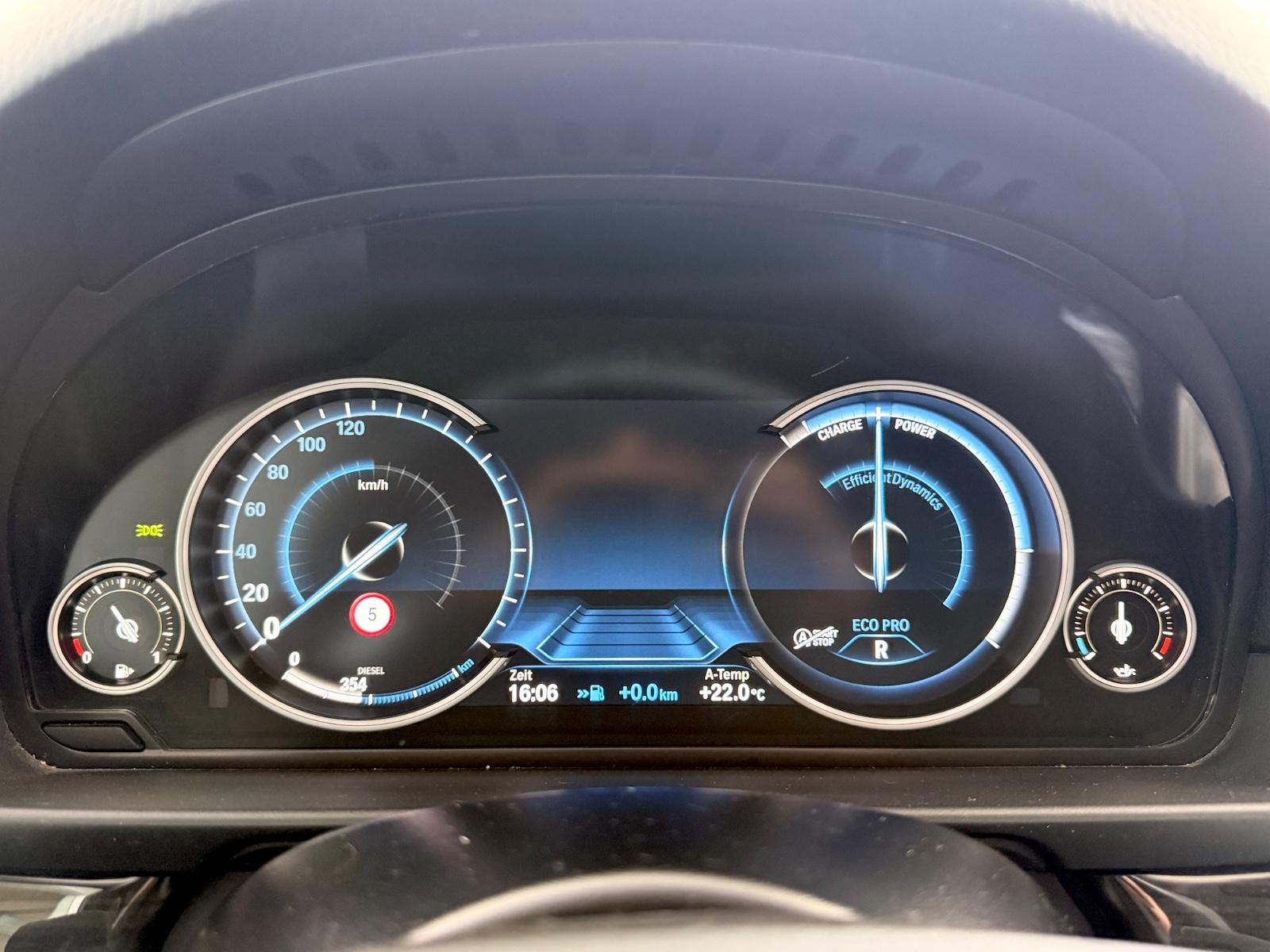 BMW 530 d xDrive+Navi+Kamera+Head-Up+Panaroma+8XLM