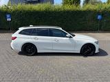 BMW 330i Touring M Sport inkl. Service-Paket - BMW 330: 330i M Paket