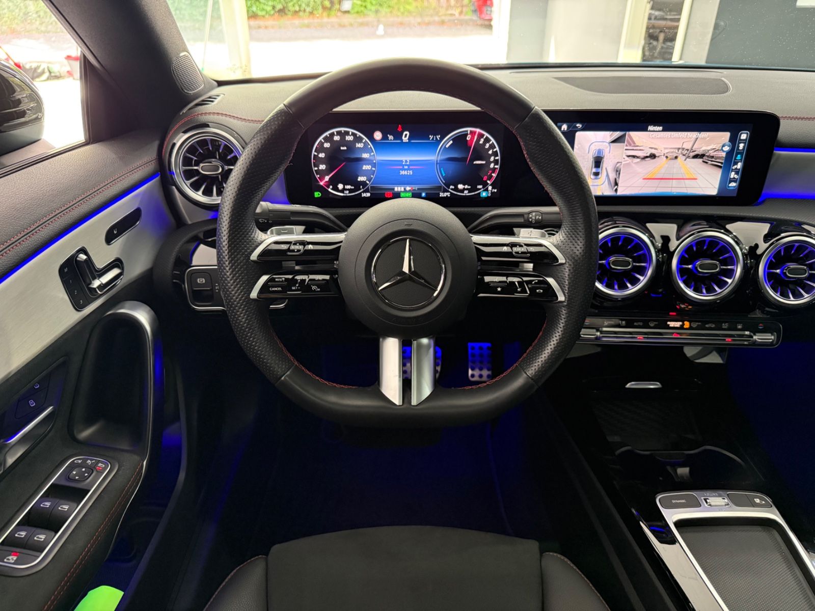 Mercedes-Benz CLA 250e AMG PANO MEMORY DISTR HEADUP 360 MBEAM foto 5