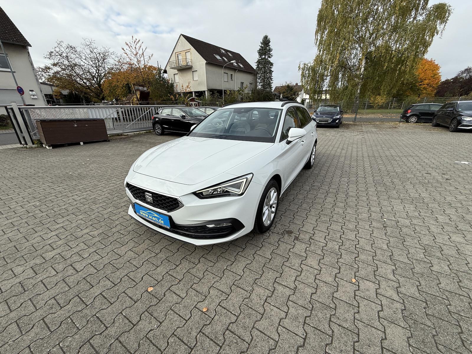 Seat Leon Style 2,0 TDI Aut Navi LED ACC PDC SHA Alu1