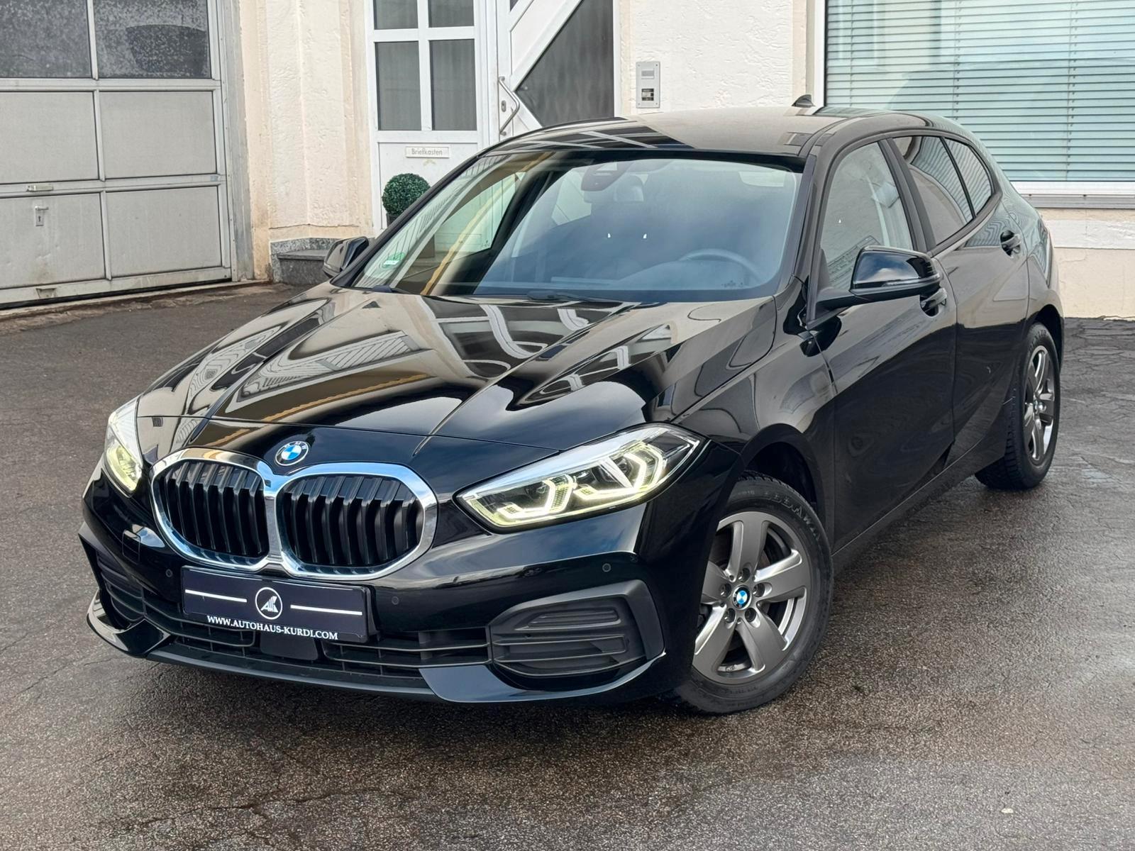 BMW 118d Advantage HIFI LED NAVI PDC SITZ-HZ COCKPIT