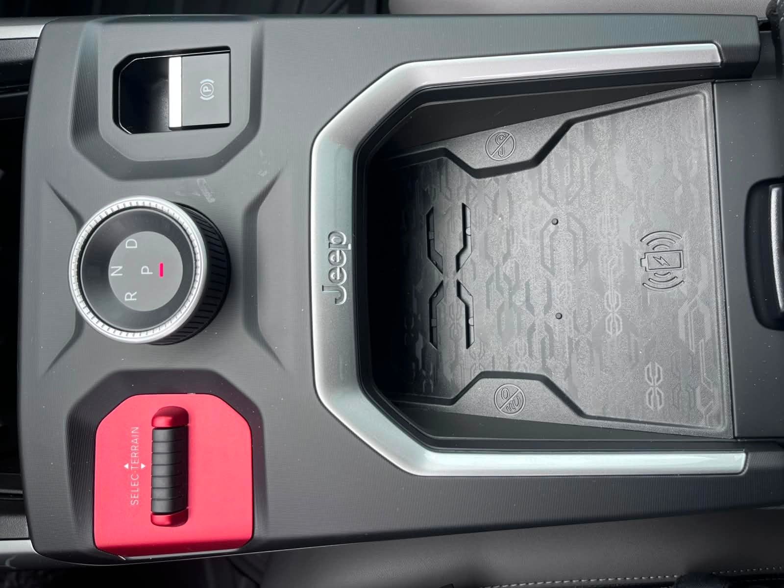 Fahrzeugabbildung Jeep New Compass Plug-In Hybrid 1.6