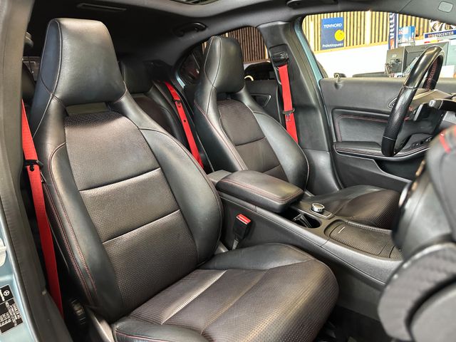 Mercedes-Benz A 250 *PANORAMA*HarmanKardon*SPORT*PDC(CAM)*