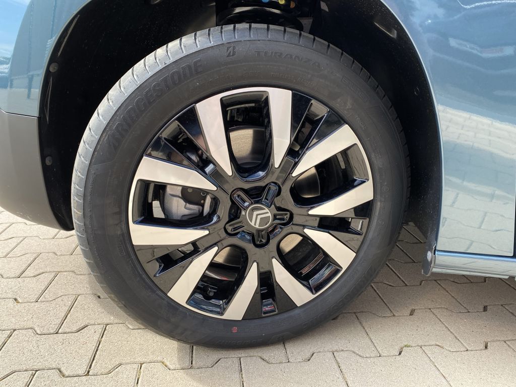Fahrzeugabbildung Citroën Berlingo M Diesel 130 Automatik MAX XTR*ACC*Wint
