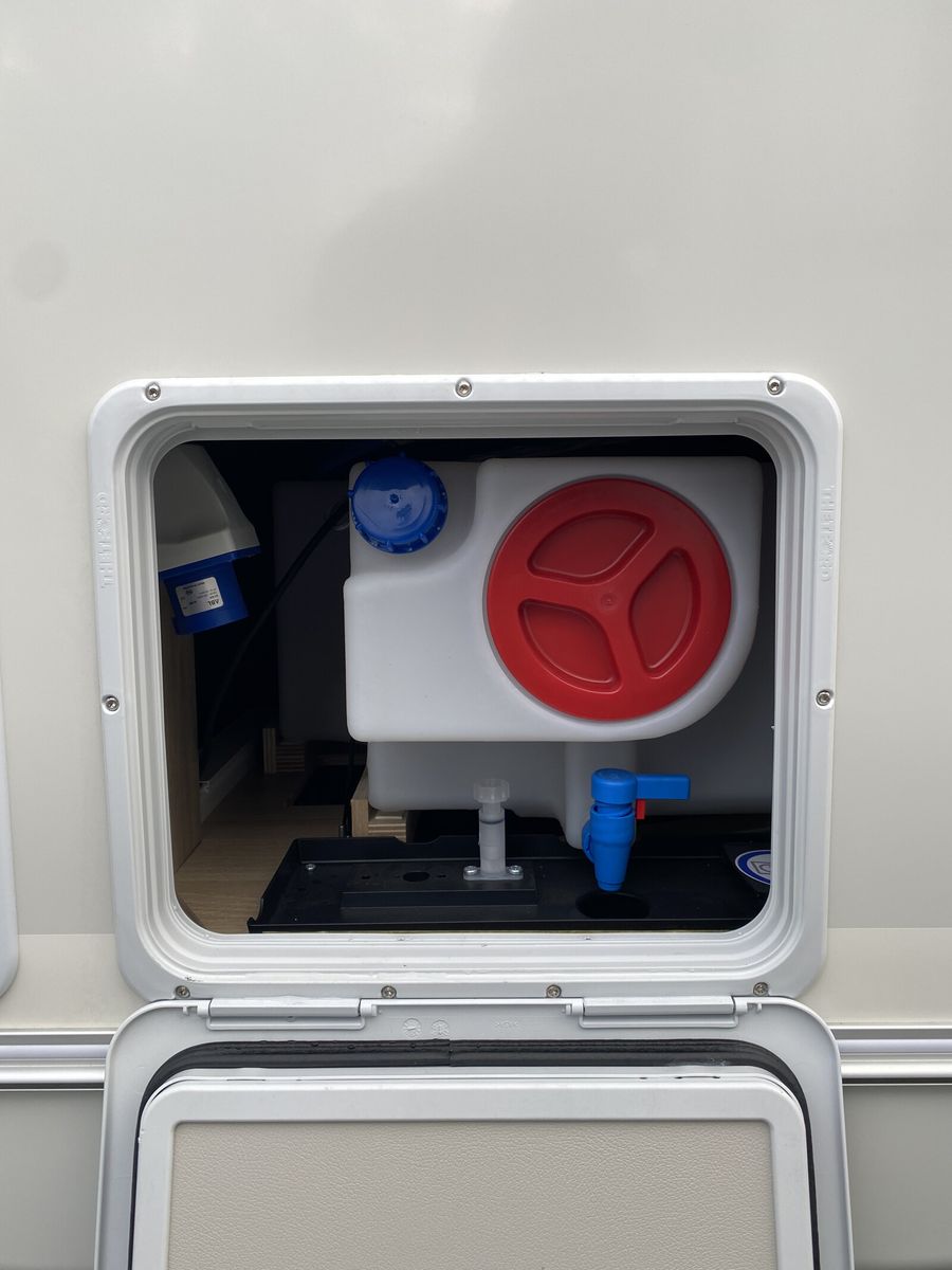 Fahrzeugabbildung Tabbert Pantiga 490 E