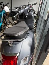 Vespa GTS 300 Super Sport Titan Matt Grau - VESPA 300 GTS