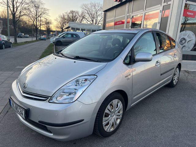 Toyota Prius Sol KEY LESS GO SITZHEIZUNG 1 HAND