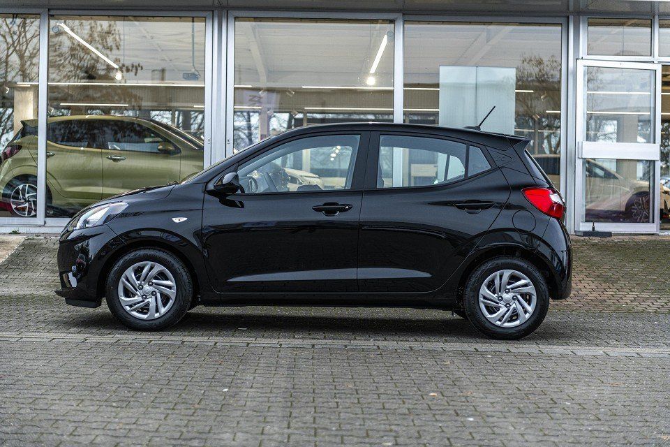 Fahrzeugabbildung Hyundai i10 1.0i 63PS Select