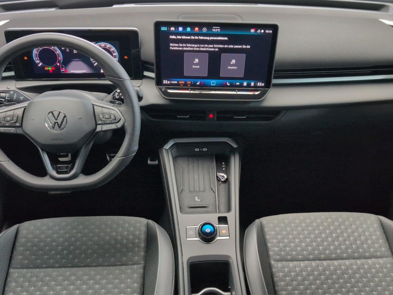 T-Roc R-Line 1.5 eTSI DSG Klima Sitzheizung