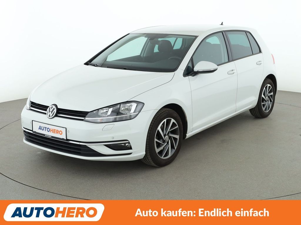 Image of Volkswagen Golf