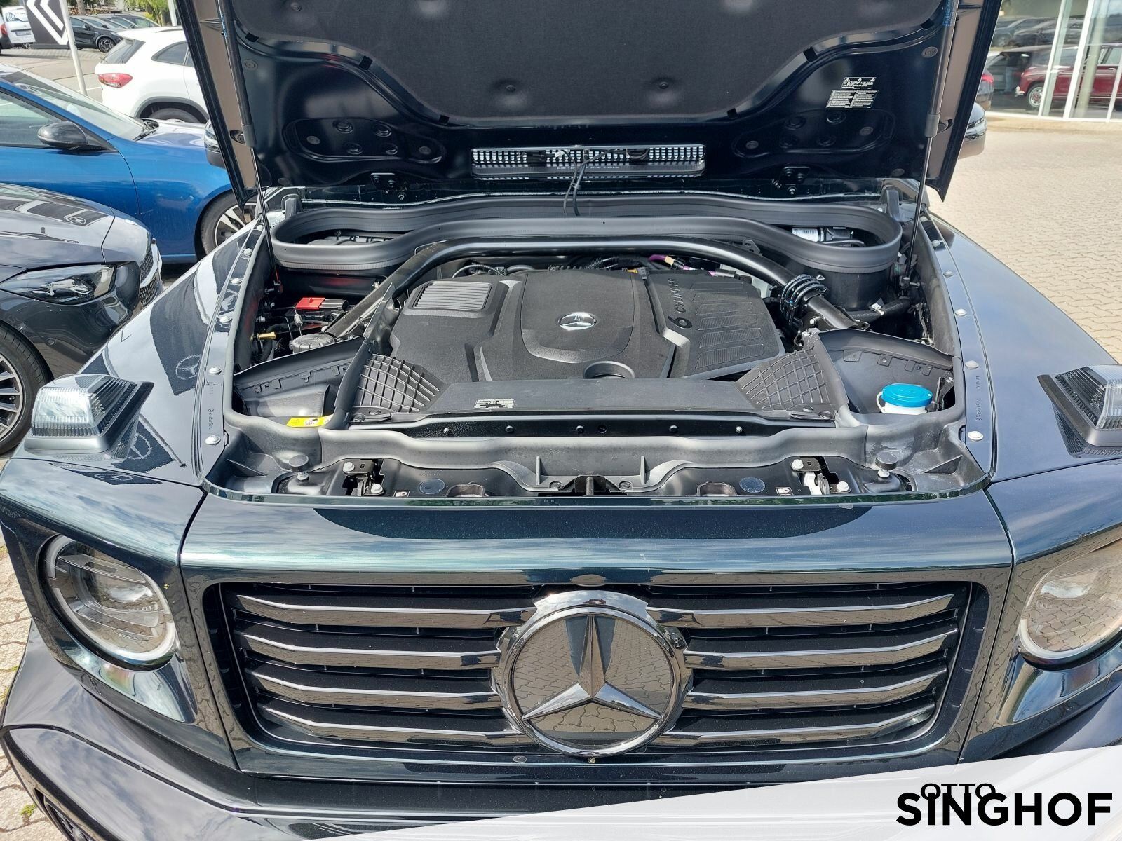 Fahrzeugabbildung Mercedes-Benz G 450 d AMG +Superior+AHK+Night+dyn.LED+360°+