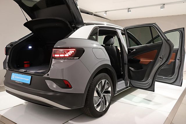 ID.4 Style 125kW IQ.LIGHT ACC Wärmepumpe KAMERA