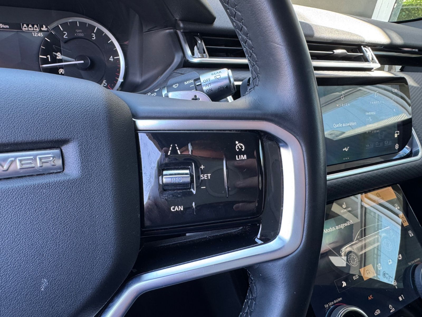 Fahrzeugabbildung Land Rover Range Rover Velar/360*Cam/LED/CapPlay/LEDER/