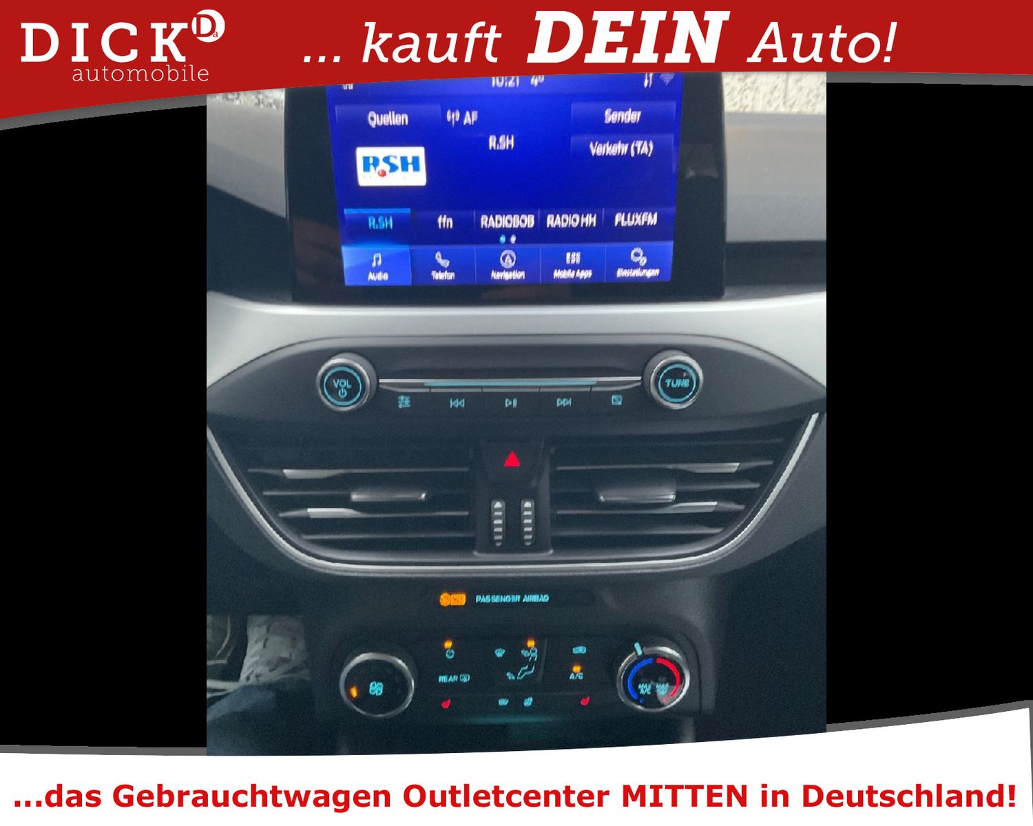 Fahrzeugabbildung Ford Focus Tur 1.0 C&C LED/ACC/NAVI/SHZ/RFK/PDC/8Fa