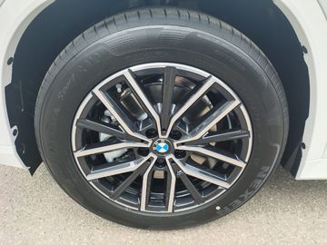 BMW X1 xDrive23i M Sportpaket DAB LED Komfortzg.
