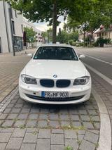 BMW 116i Weiß mit Klima - BMW 116 in Freiburg