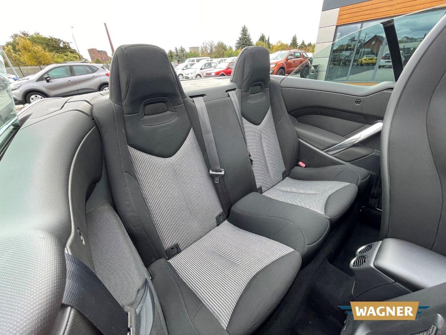 Fahrzeugabbildung Peugeot 308 CC Cabrio-Coupe Premium Klimaautomatik