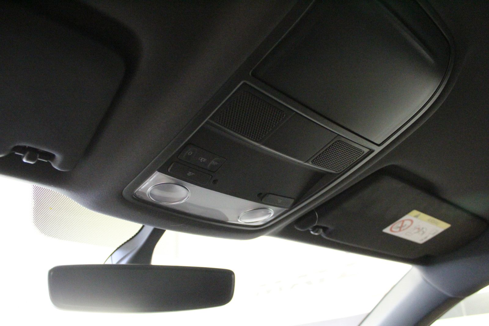 Fahrzeugabbildung SEAT Ateca 1.5 TSI ACT 110kW Xcellence DSG *Winterräd