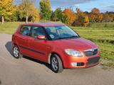 Skoda Fabia 1.6l Ambiente Ambiente - Skoda: Orange