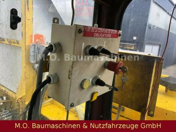 Fahrzeugabbildung Case Poclaine 888 P-2A / Rammer / Hammer /