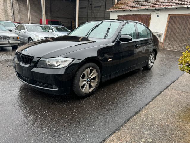 BMW 318i Echte 95Tkm-Klima-PDC Motorschaden