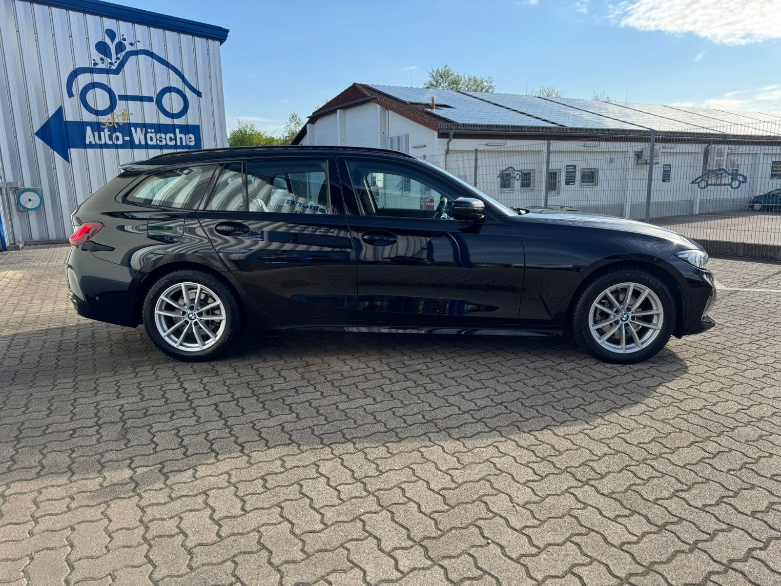 BMW 318i | AUT | KAMERA | SZH | SHADOW-LINE | NAVI foto 9