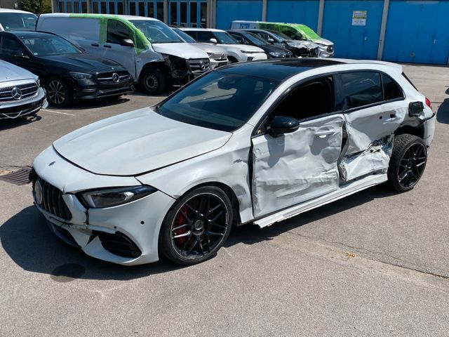 Mercedes-Benz A 45 S AMG 4M+ *Panorama*Performance*Distronic*