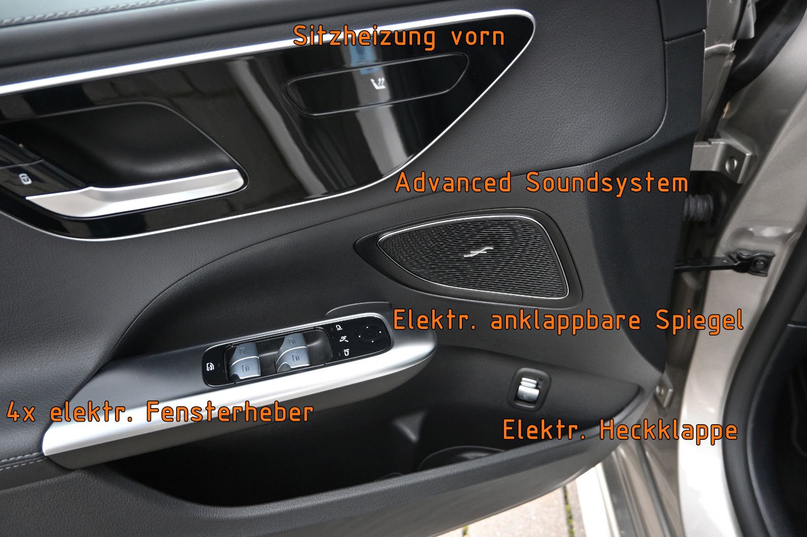 Fahrzeugabbildung Mercedes-Benz C 300 d T AMG Line °ACC°PANORAMA°WINTERPAKET°