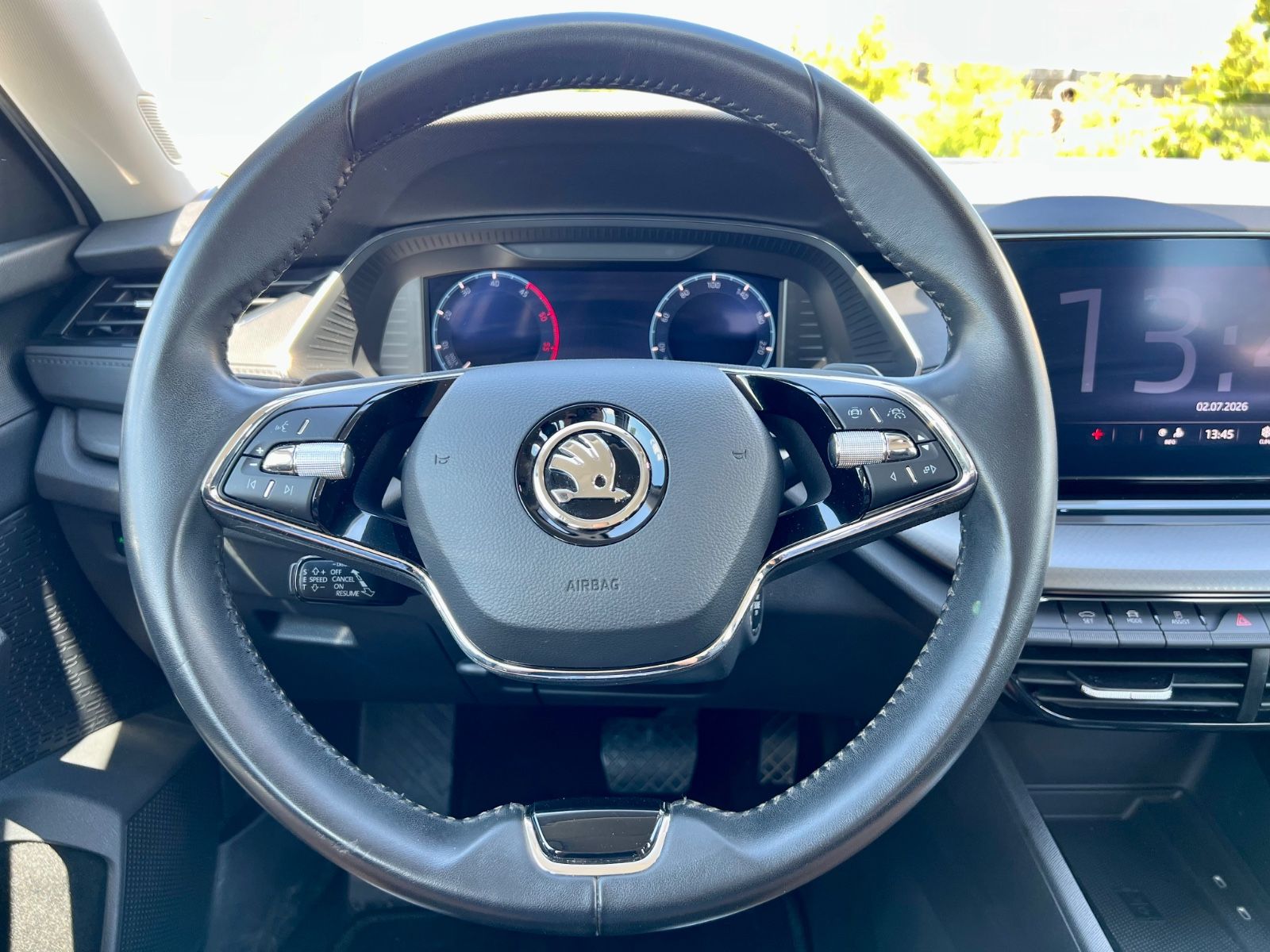 SKODA Octavia Combi Ambition AAC SHZ NAVI LED