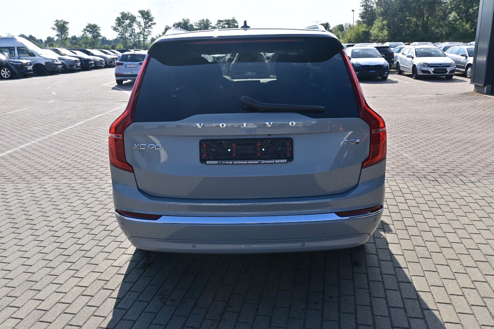 Fahrzeugabbildung Volvo XC90 T8 Core AWD*Leder*Voll-LED*Alarm*